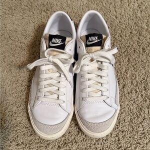 Women’s Nike Blazer sneaker